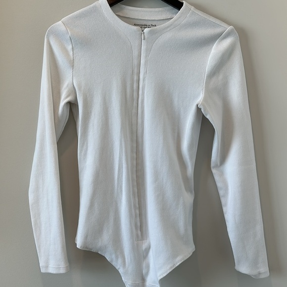 Abercrombie Ribbed White Bodysuit Long Sleeve Basic Capsule Casual Size Large - Picture 6 of 11